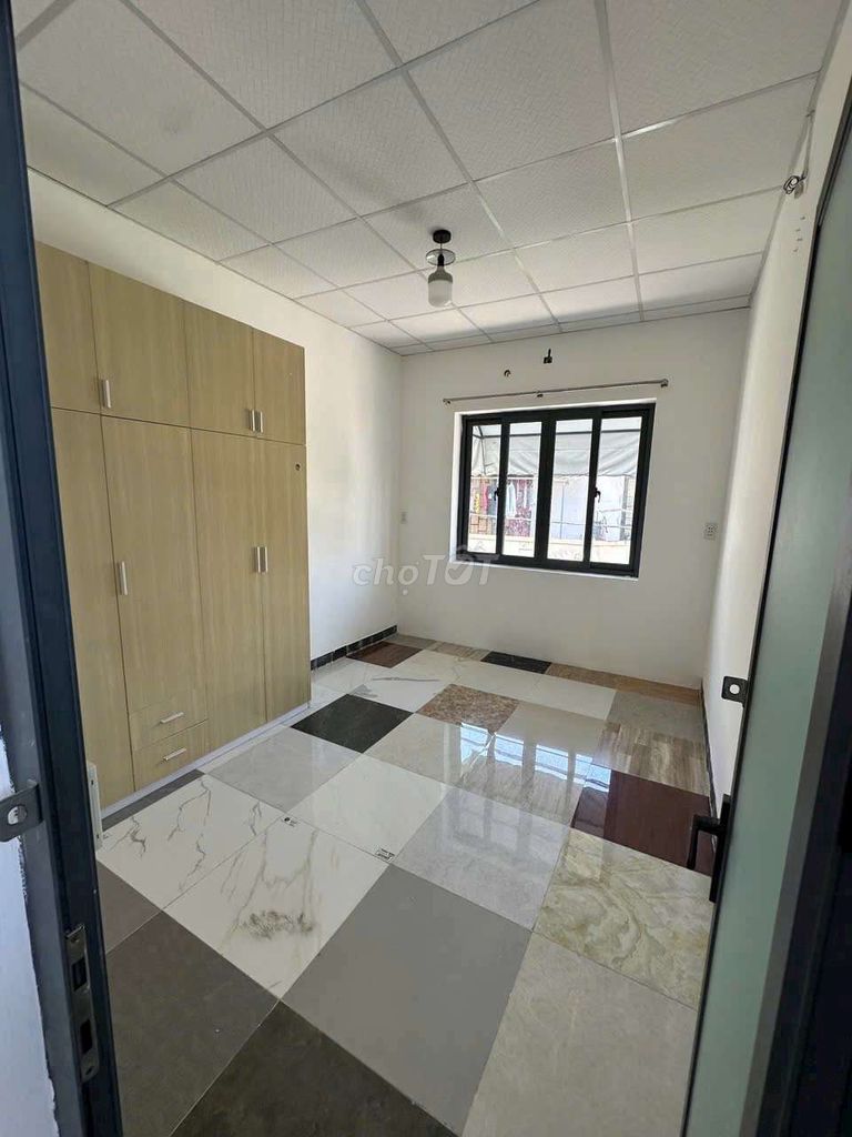 Two-sided-on-one. Three rooms. Trung Mỹ Tây District 12.