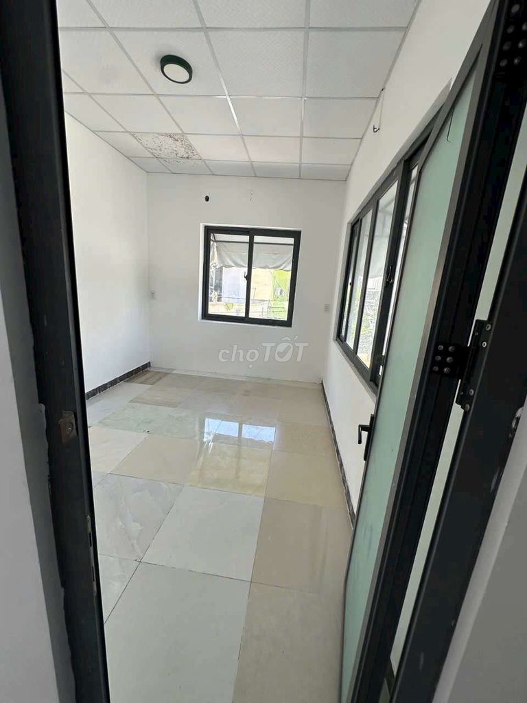 Two-sided-on-one. Three rooms. Trung Mỹ Tây District 12.