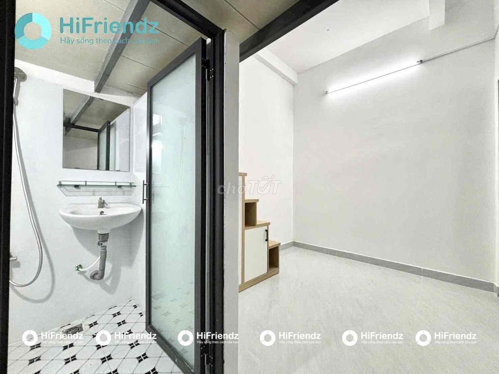 The Phú Nhuận interior room is 100% new