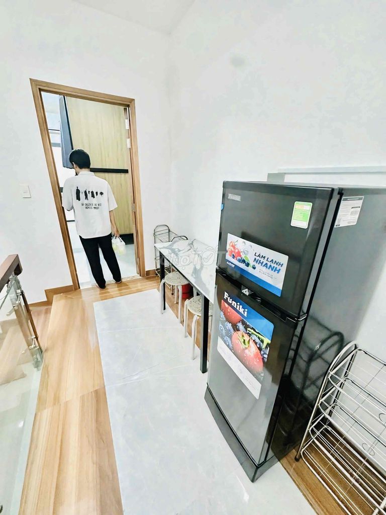 To rent a regular dorm in the gtvt hutech department.