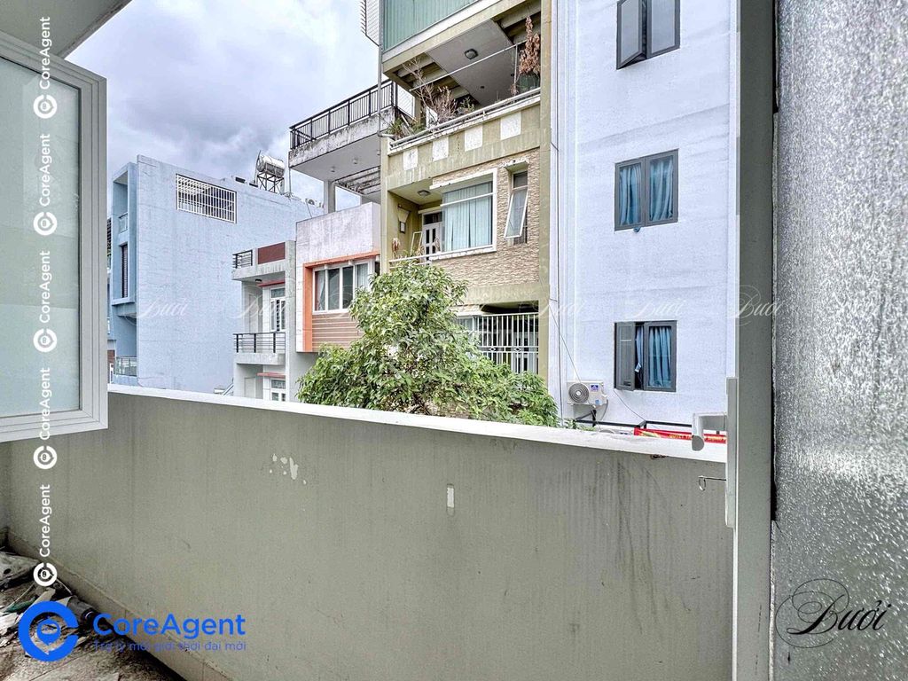 Rent a room with a cheap balcony near Aeon Tân Phú-Reet