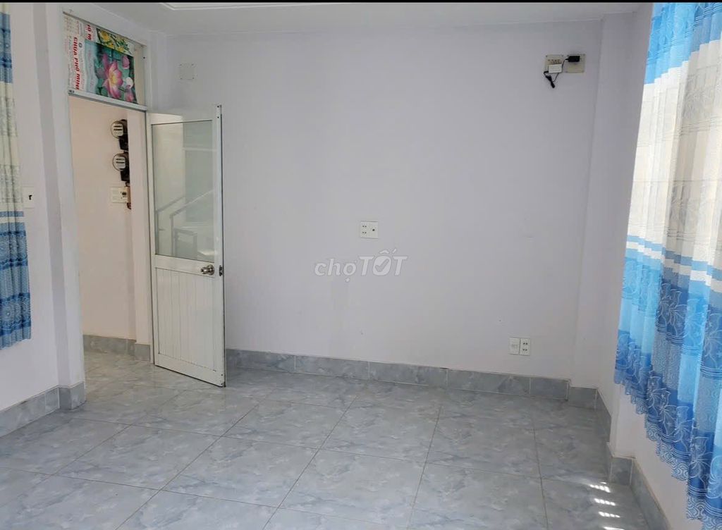 The boarding room near Pestilence, University of Engineering, Gao-Fei, Law...