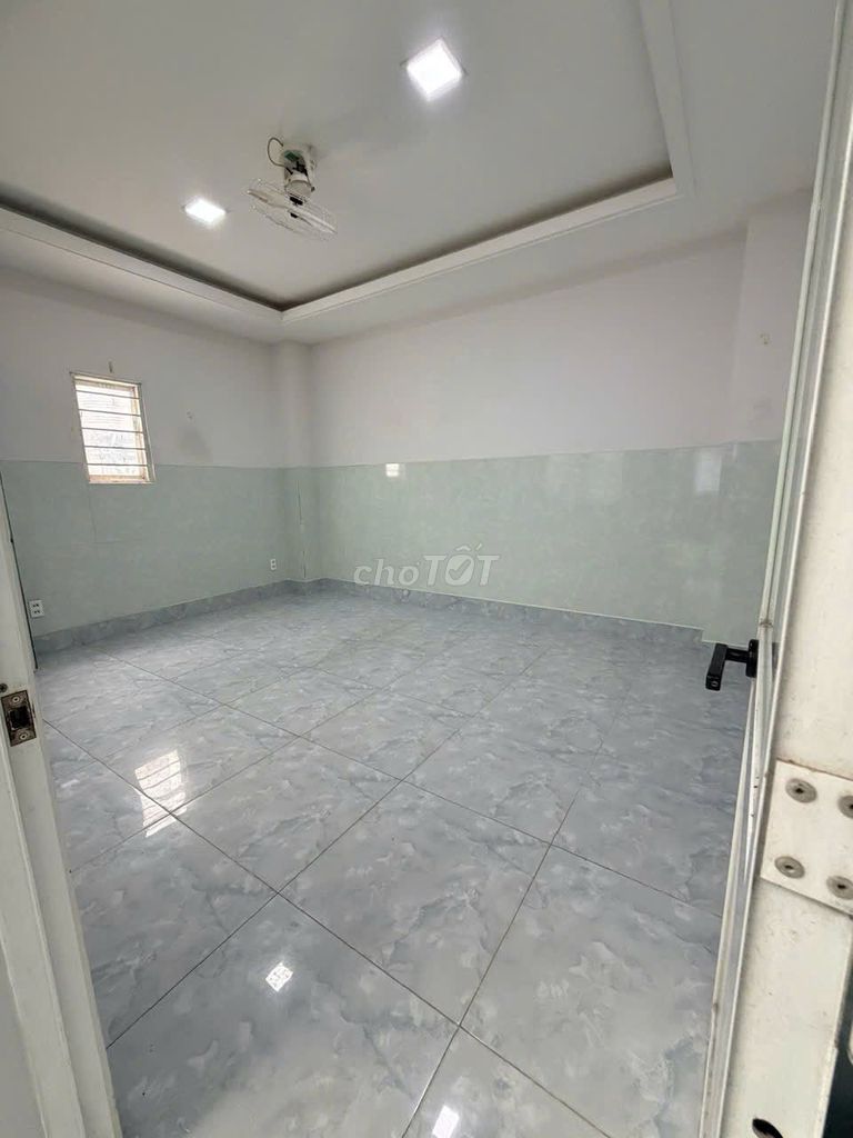 The boarding room near Pestilence, University of Engineering, Gao-Fei, Law...