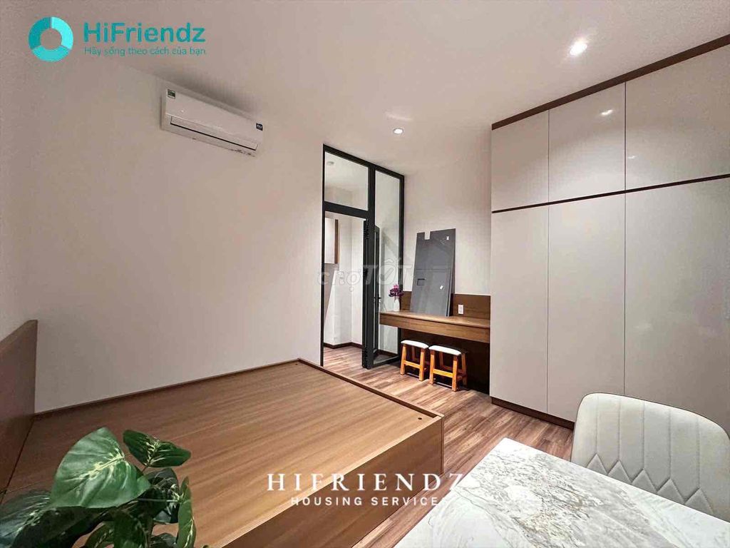 Clear the new Guardian near Ueh facility N, New Home District 8, Full interior