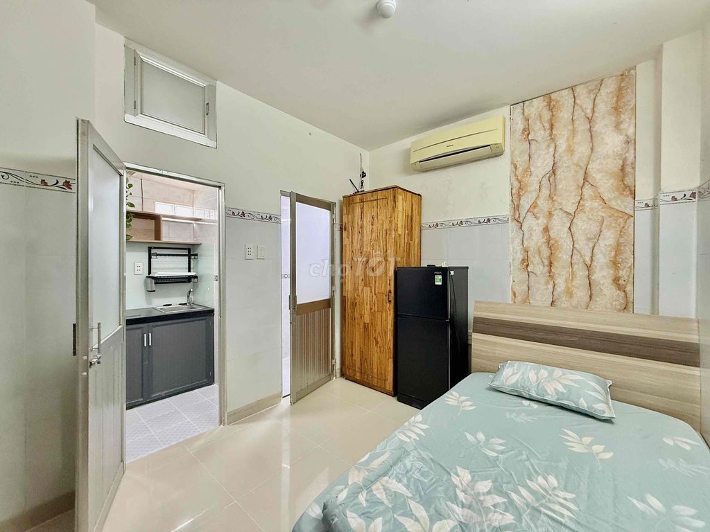 studio full kitchen separate interior - elevator - Chu Văn An