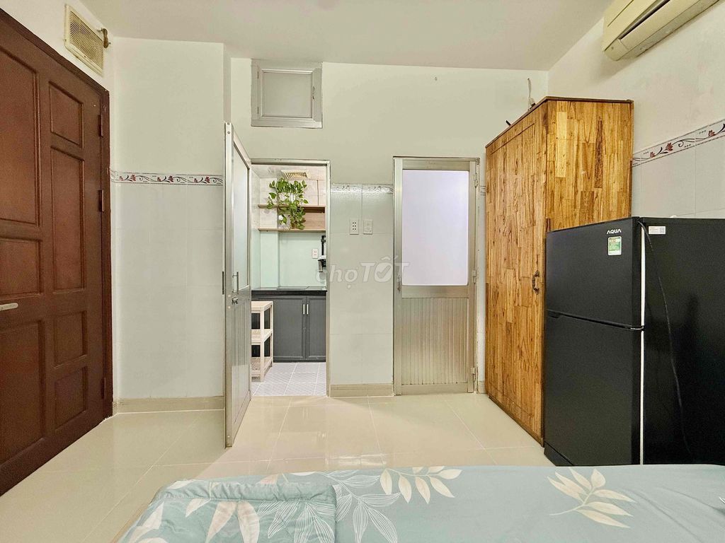 studio full kitchen separate interior - elevator - Chu Văn An