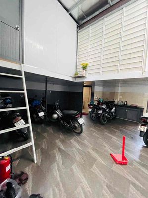 Rent a room with a guard, ready a new air conditioning on 160th District 9