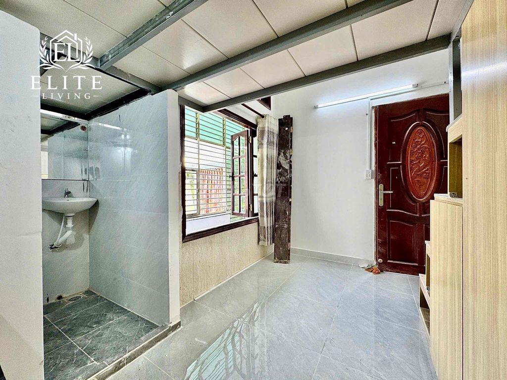 Open the new project now. Phan Văn Trị.