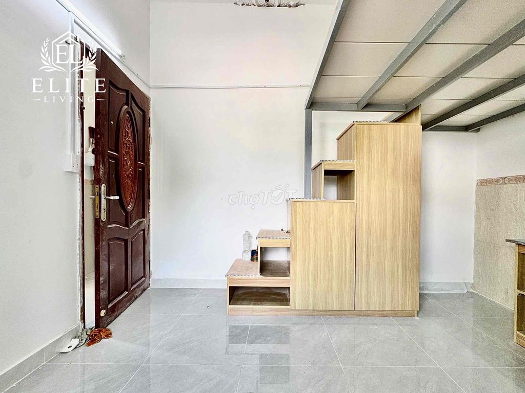 Open the new project now. Phan Văn Trị.