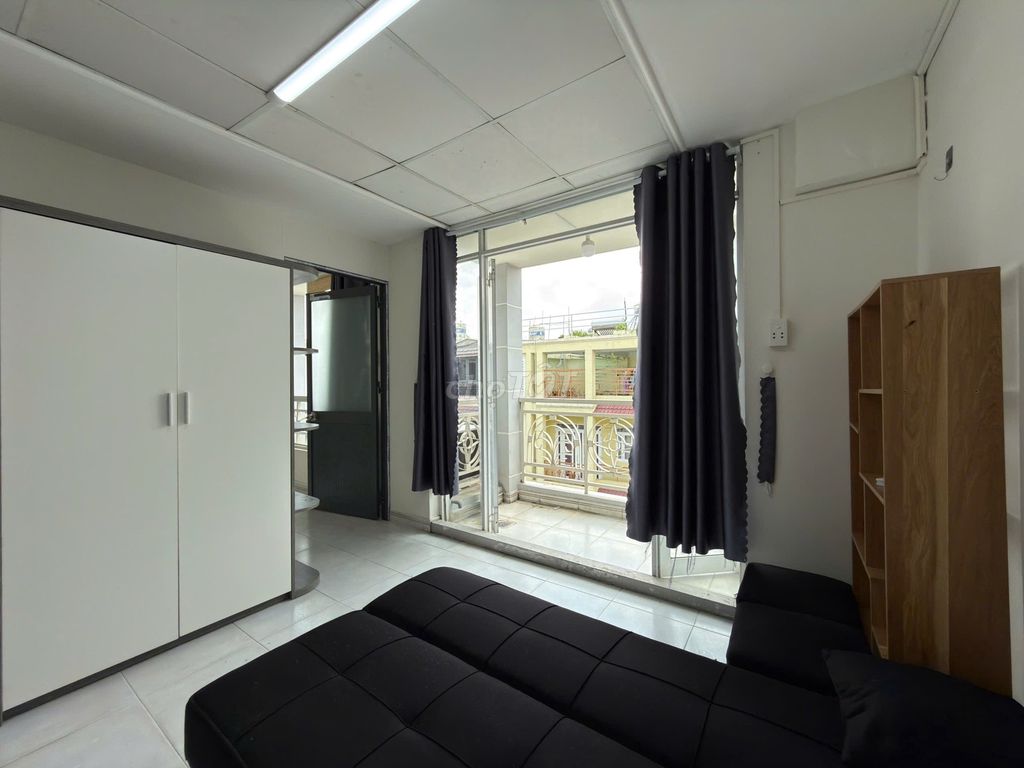 Rent a bedroom- A living room in the trading school 5-P through a full interior