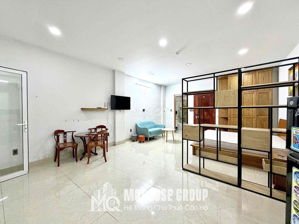 studio room, sky window_cretch 40 m2_bm 16 Nguyễn Kiệm