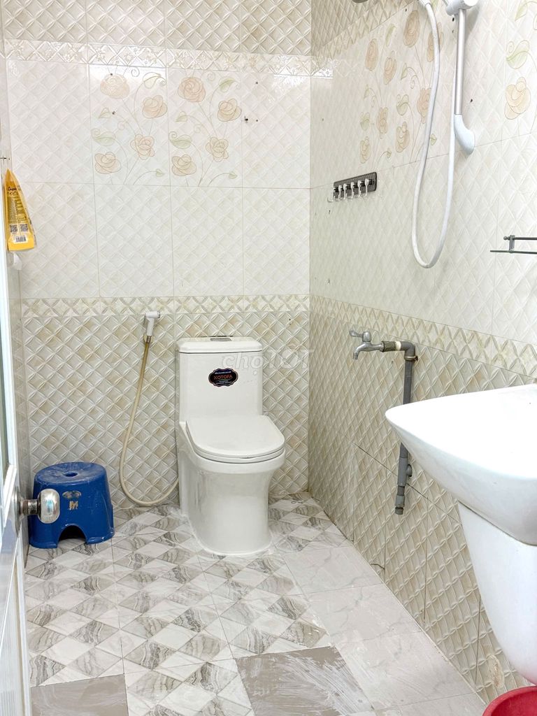 Rent Âu Dương Lân District 8. (25 m2 private toilets, Cold Machines, Cookable