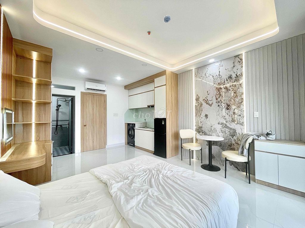 The New Room is Emart Phan Hemlock, private washing machine.