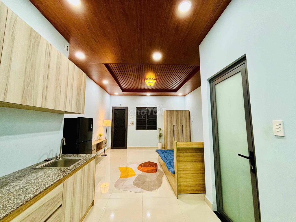 Studio Full interior right here in the Yangtze King