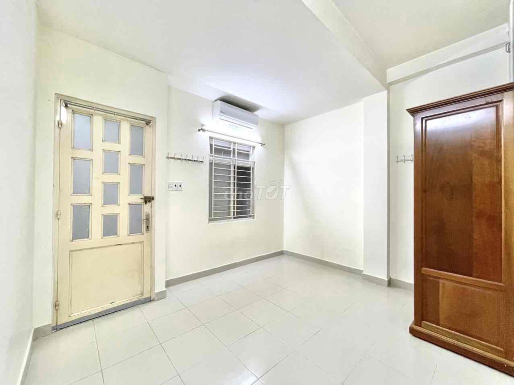 Security Room, Deceive Airport Good Price
