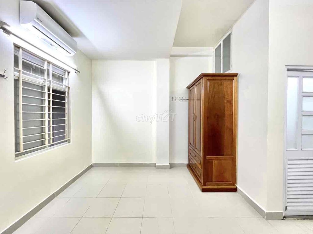 Security Room, Deceive Airport Good Price