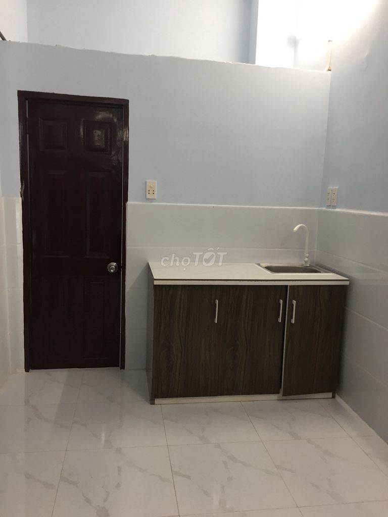 Rent a new motel building on 33 P. Tân Kiểng