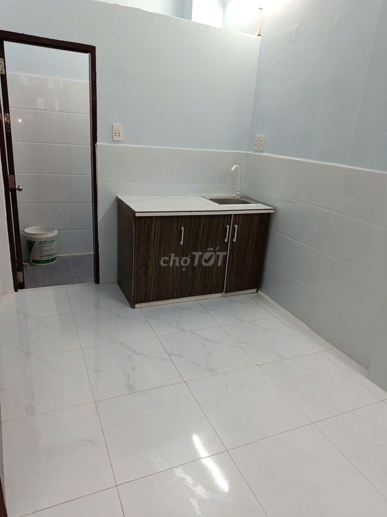 Rent a new motel building on 33 P. Tân Kiểng