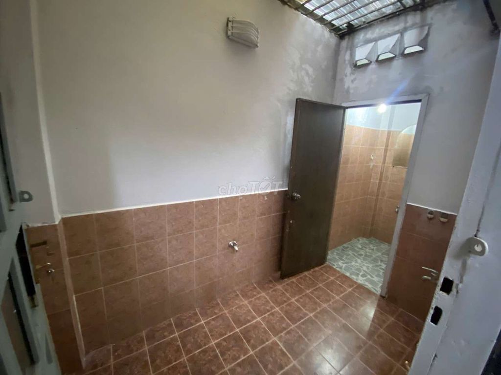 Rent Bình Thạnh, University of hutech, foreign college.