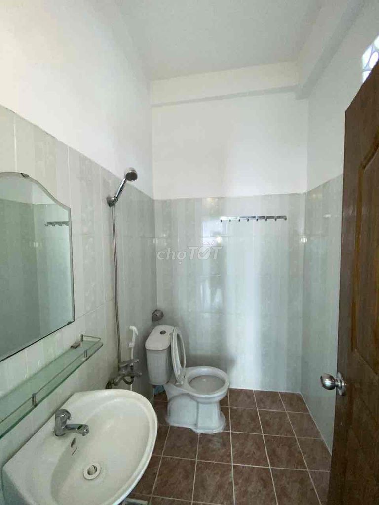 Rent your own hotel room. Security - clean at Gò Vấp.