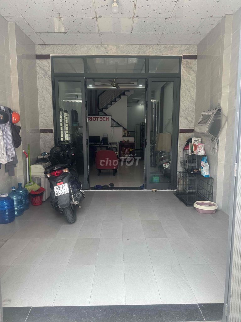 Rent room 18 m2 District 12 full interior