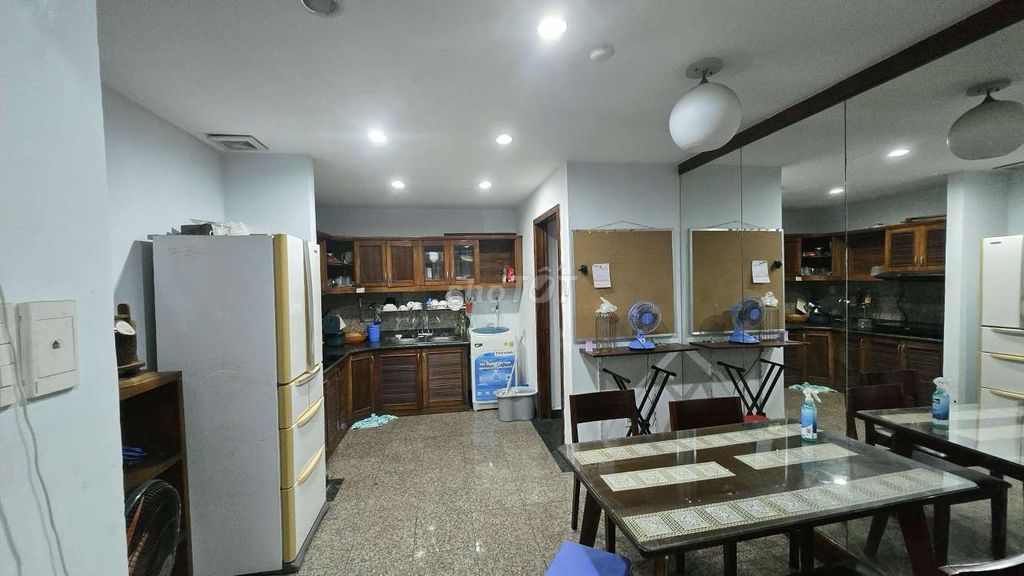 Rent Master Room ( Bed + toilet) hagl3