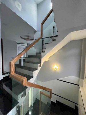 The mtkd Lương Thế Vinh house:6.5 x 12 m Tret 2 Longst 4 bedroom 4 toilets