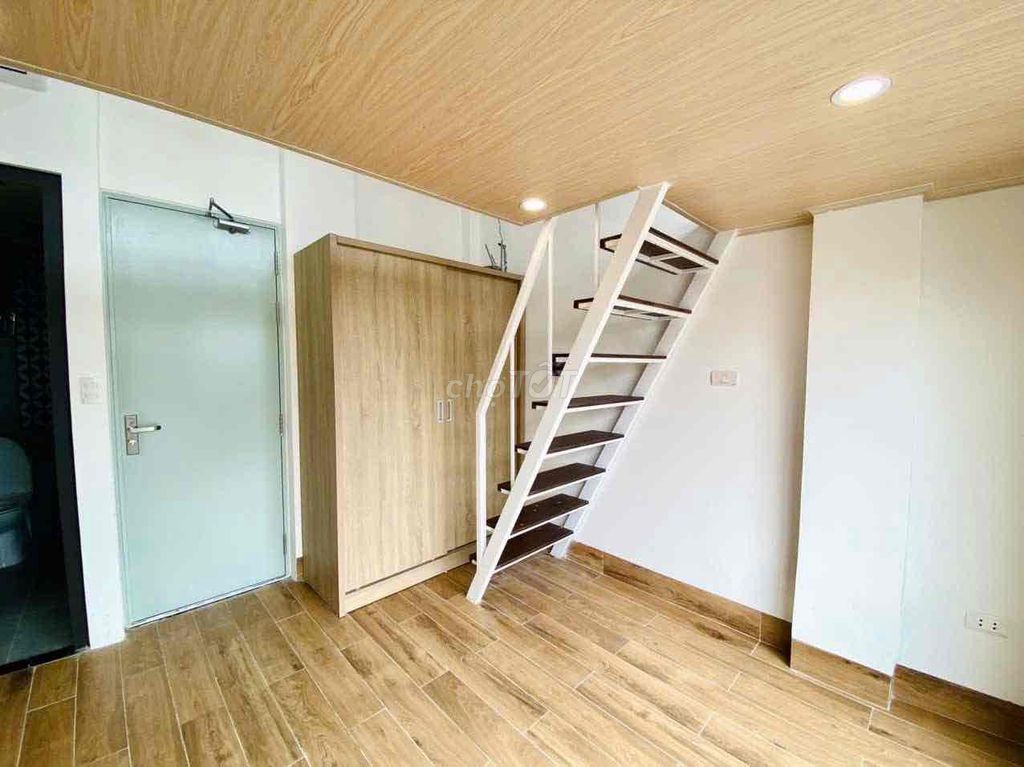 The balcony suite near the university is a cheap, brand-new prose.