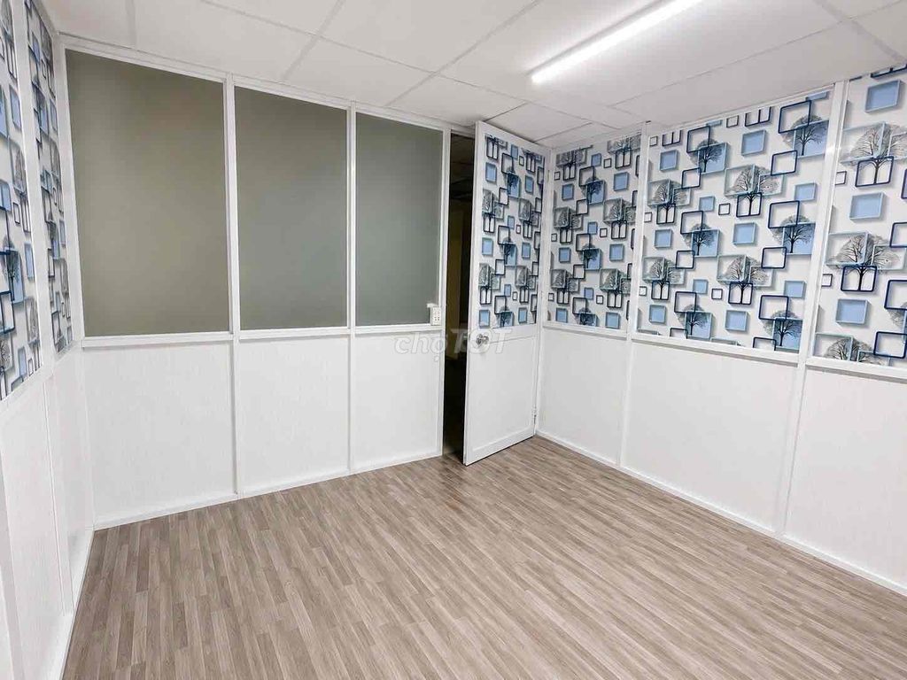 Rent 12 M2-- basement-- 1.5 million a month.