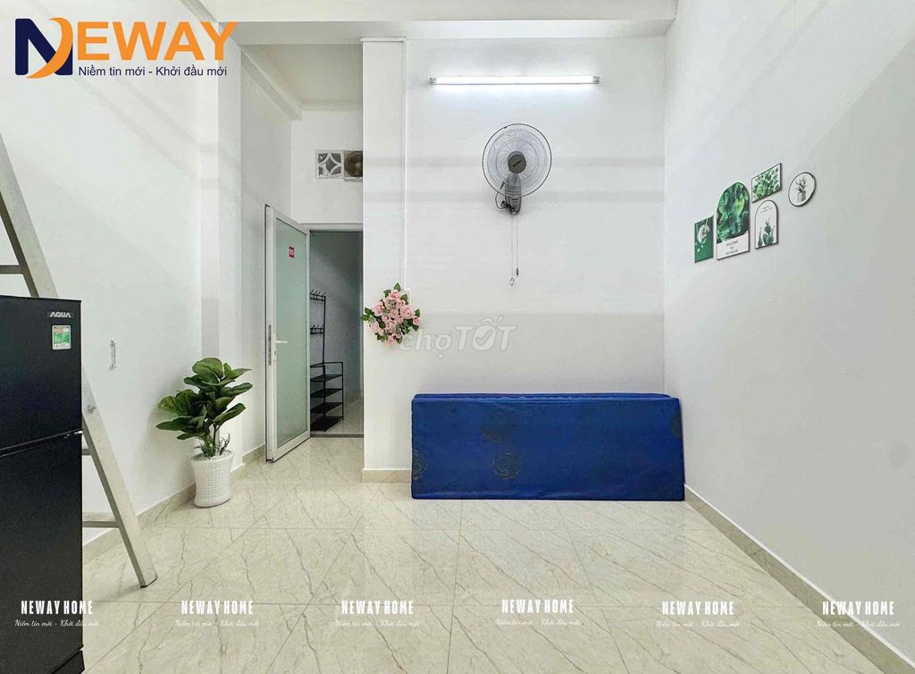 Rent the Room of Clean Waters in Vietnam, Sen Queen, vhu
