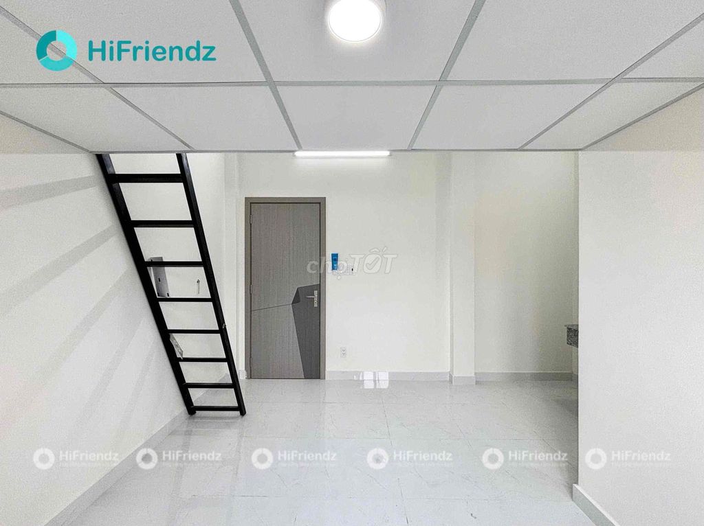 Rent a room with a high guard - ready air conditioning right next to aeon