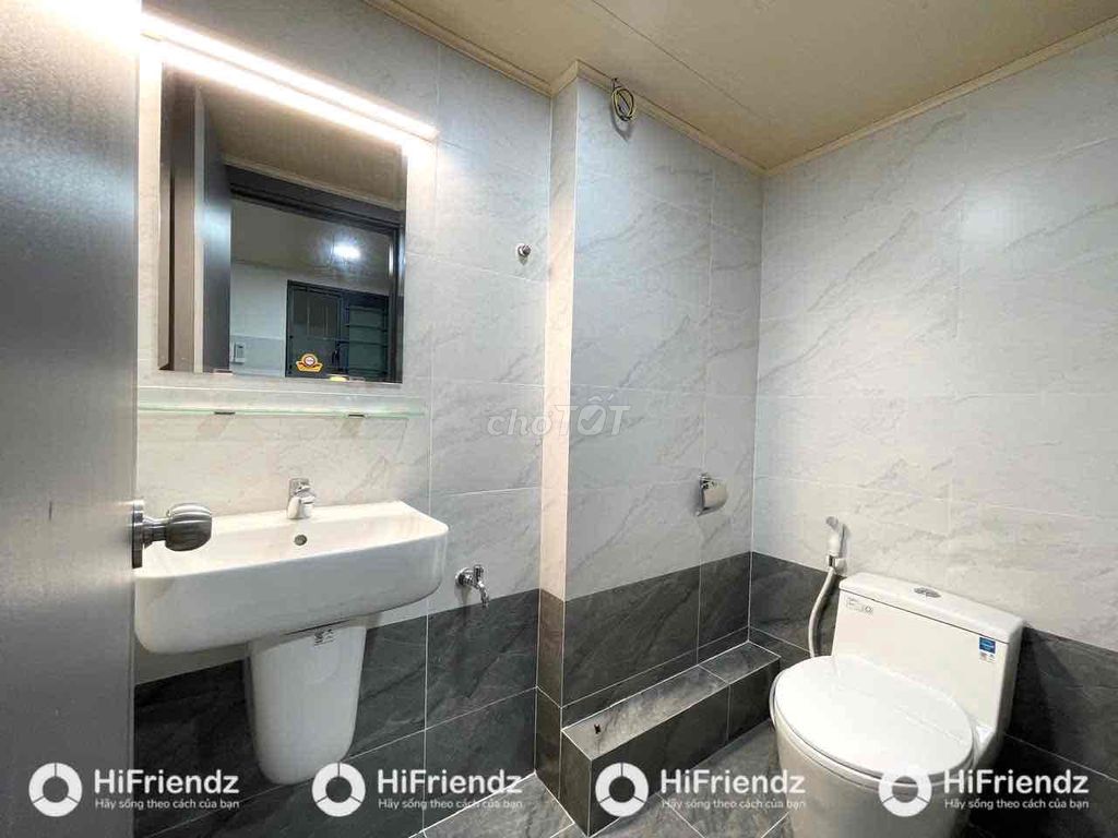 newly built room - high upper guard interior located right next to the lotiette, vhu
