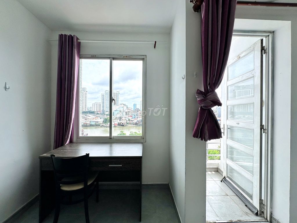 Studio Full Underprivileged, Private Service of Lotte Mart 7