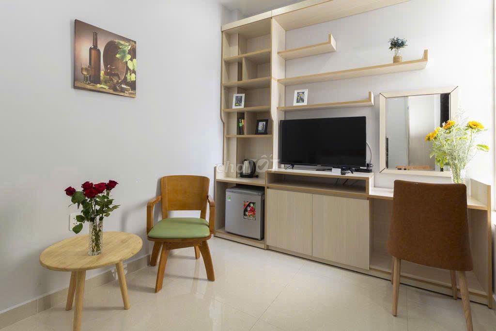 Studio Super Soft Price at the heart of District 3 Nam Kỳ Khởi Nghĩa Full interior