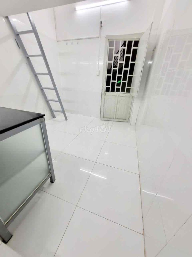 Rent Dương Quảng Hàm 3 million Gò Vấp