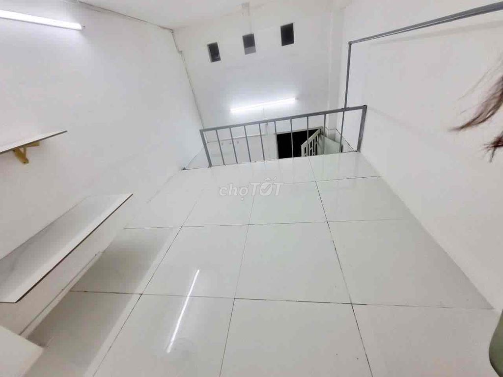 Rent Dương Quảng Hàm 3 million Gò Vấp