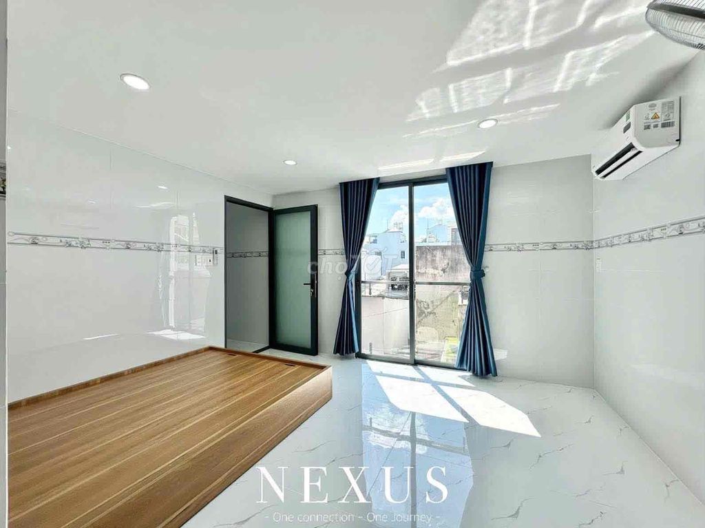 rents a balcony window full of Gò Vấp broadline interiors