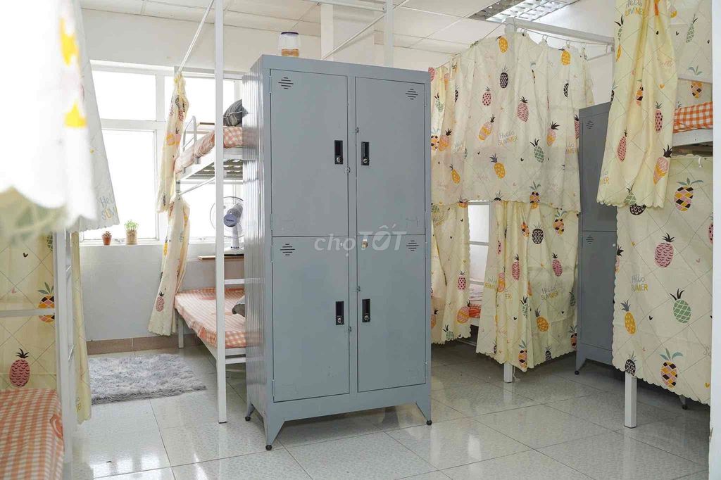Transferd to a women's dorm, 400 klicks of deposit.