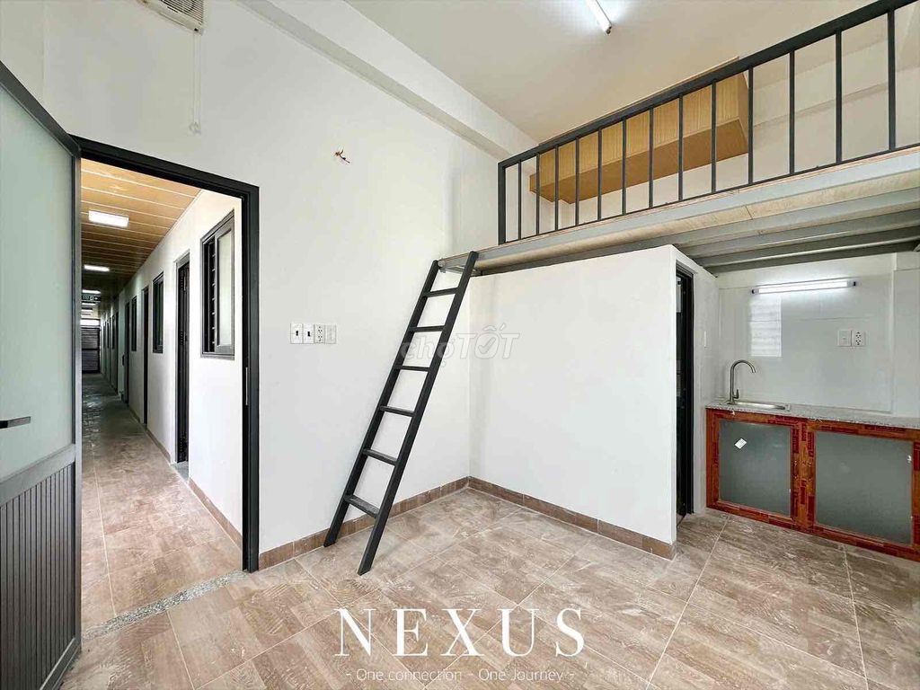 Open the building at Nguyễn Thị Nhuần with only three.