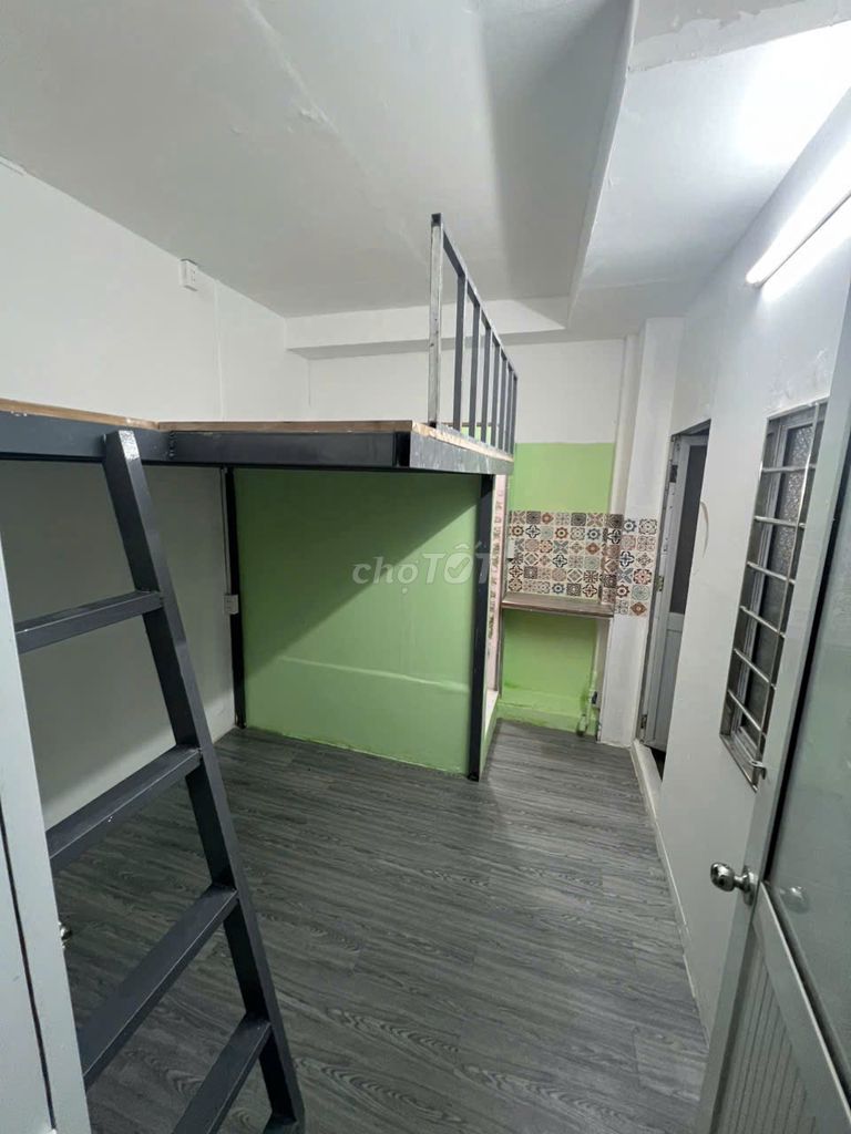 The nice room will be all right on the way to the shop.