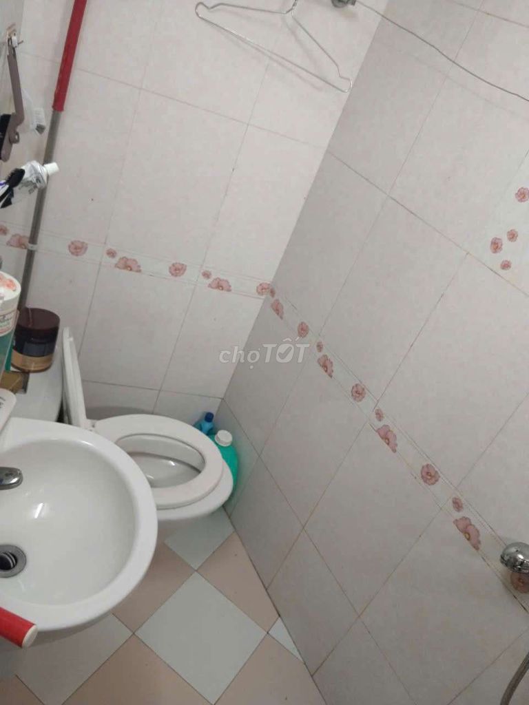Gò Vấp main hotel room