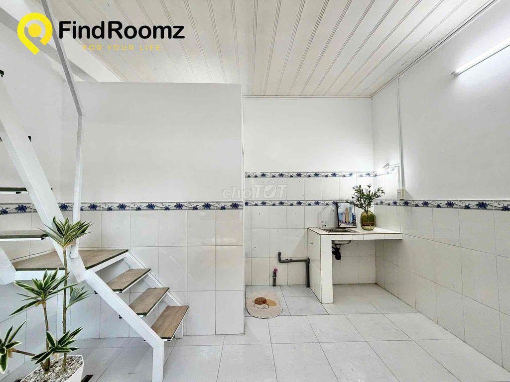 Rent a mini house. One floor, one floor, there's a balcony.