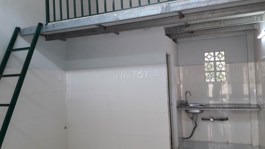 Hotel at 357 Trương Thị Hoa, P. Tân Thới Hiệp, District 12.