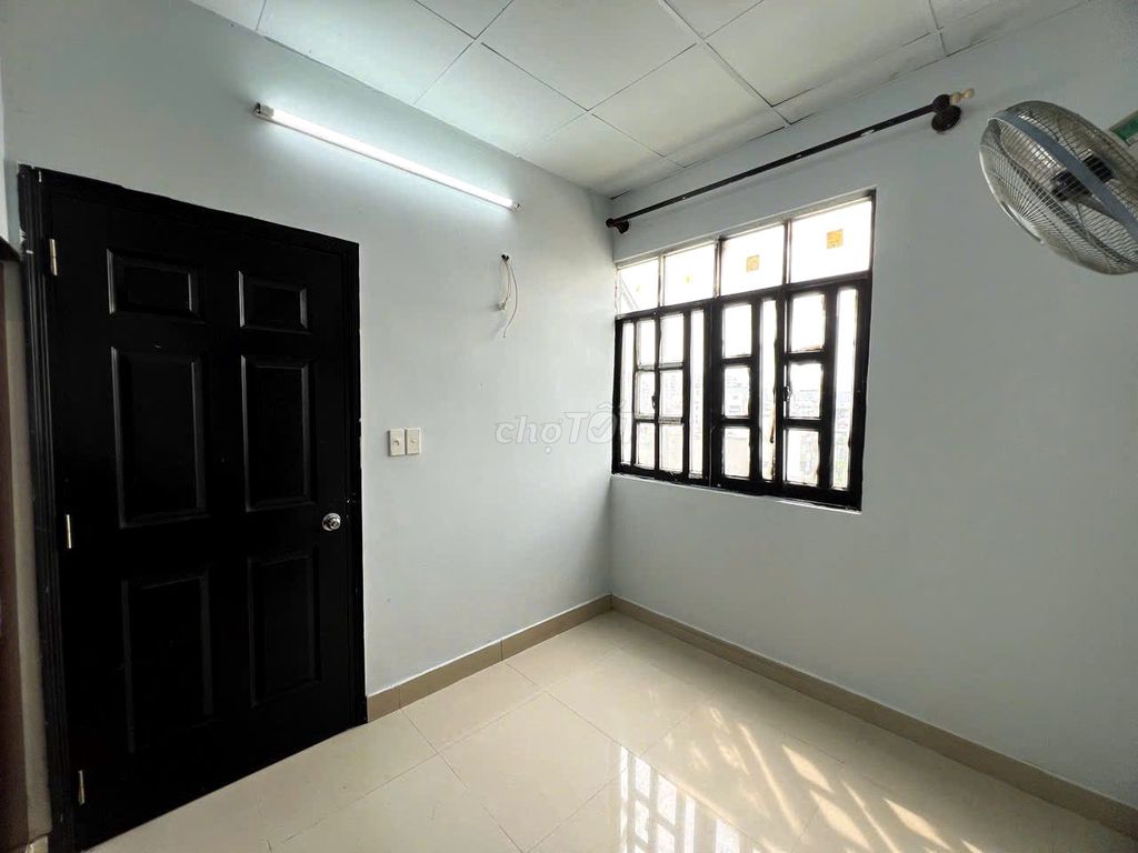 Renting students near the east poly, right next to the bridge.
