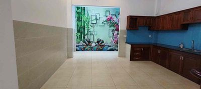 Rent a Phạm Hữu Lầu district 7 house. Price:22 million