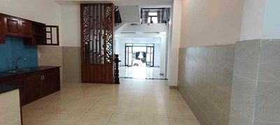 Rent a Phạm Hữu Lầu district 7 house. Price:22 million