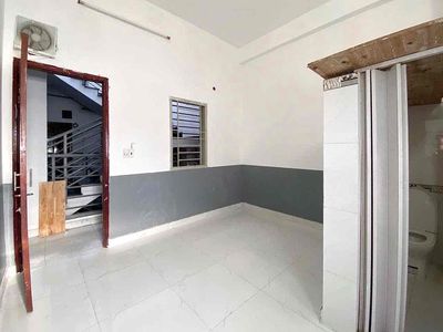 Cheap motel room, 25m2 elevators, Lê Đình Cẩn, missile.