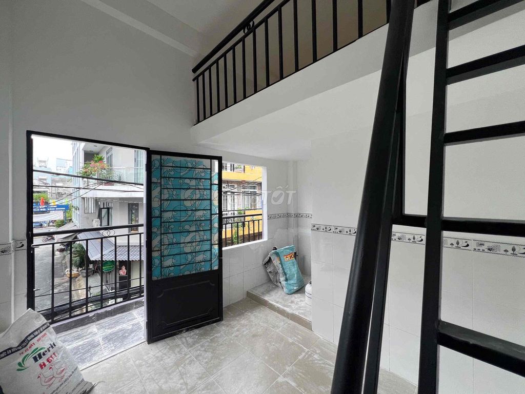 balcony apartment, cool windows, air conditioning near aeon Tân Phú