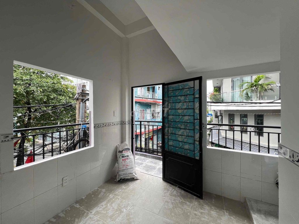 balcony apartment, cool windows, air conditioning near aeon Tân Phú