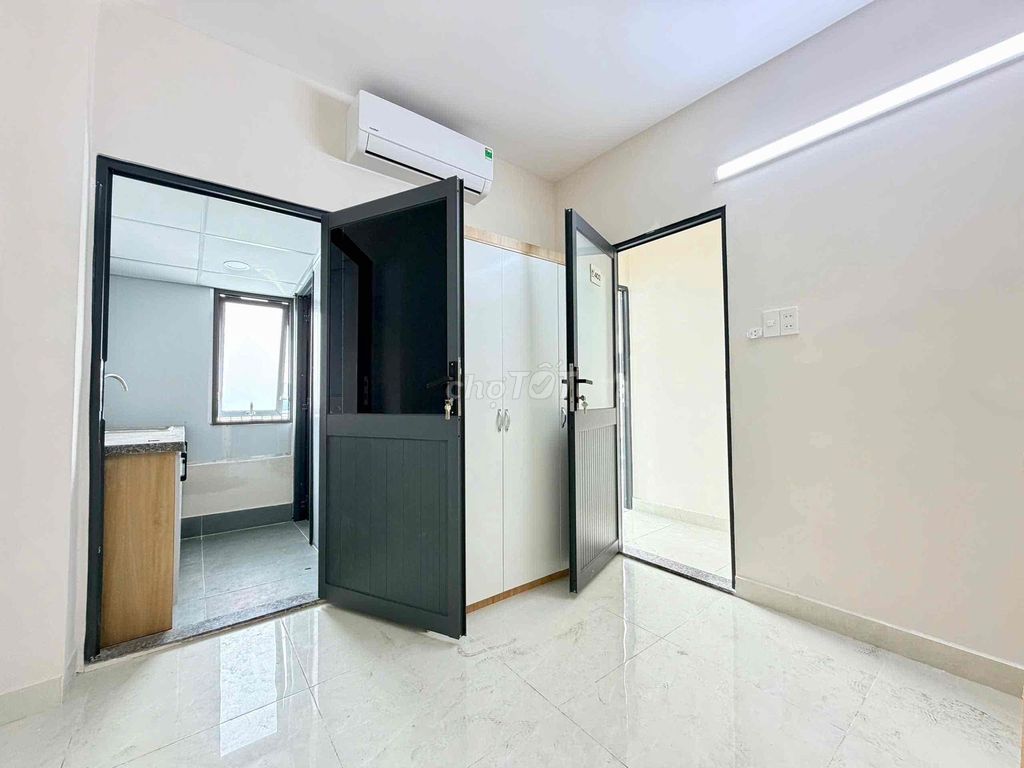 The owner himself rented room ql 1 A An Phú Đông District 12 right into the University site 3.9 million furniture.